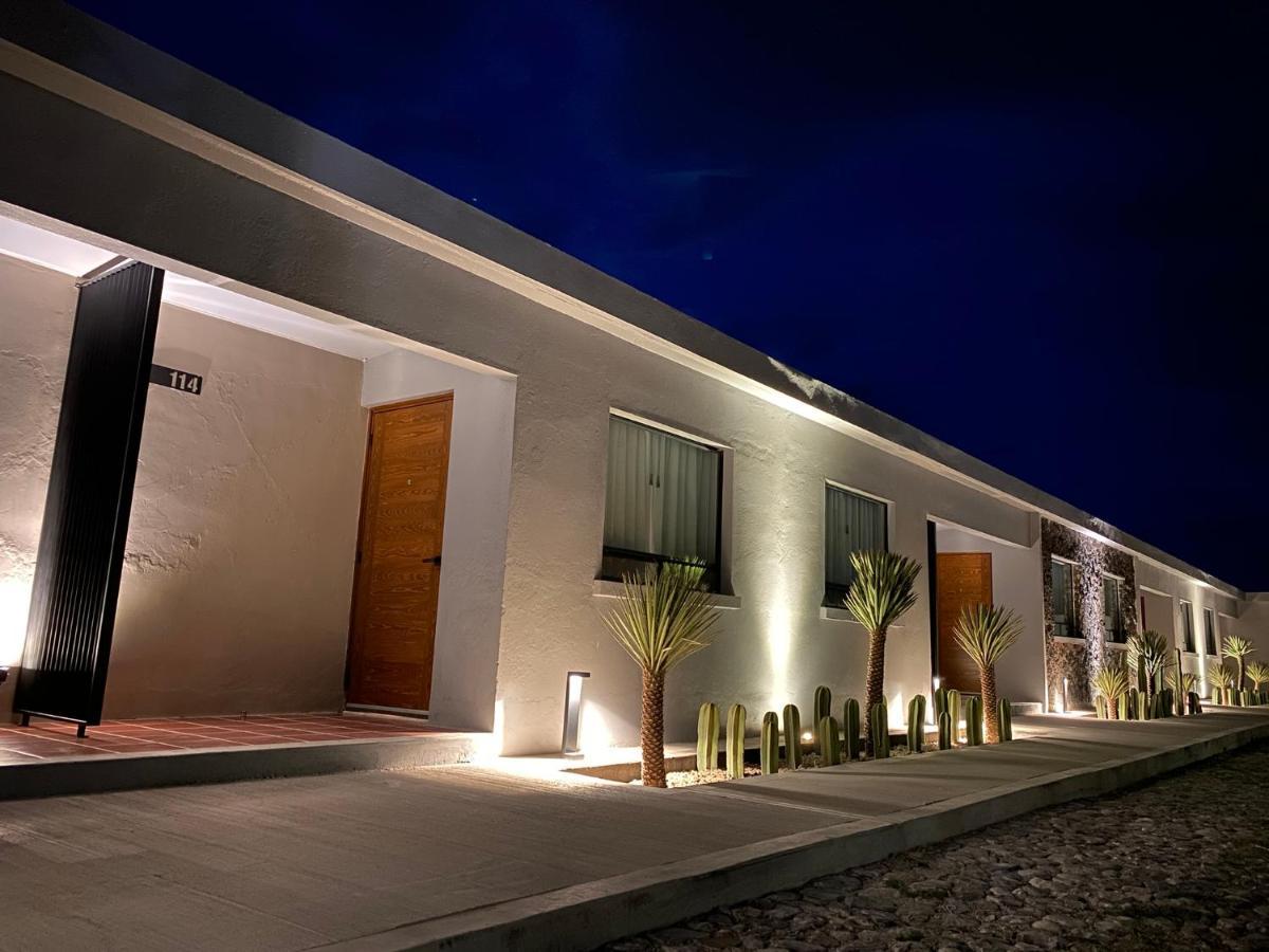 Hotel El Pedregal Matehuala Kültér fotó