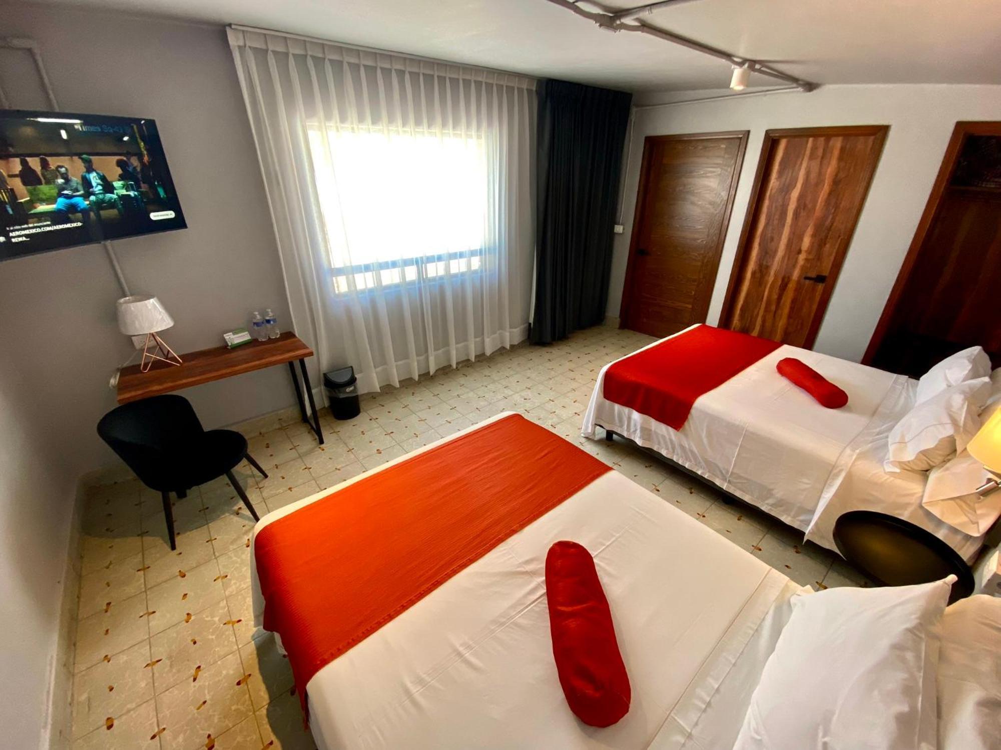 Hotel El Pedregal Matehuala Kültér fotó
