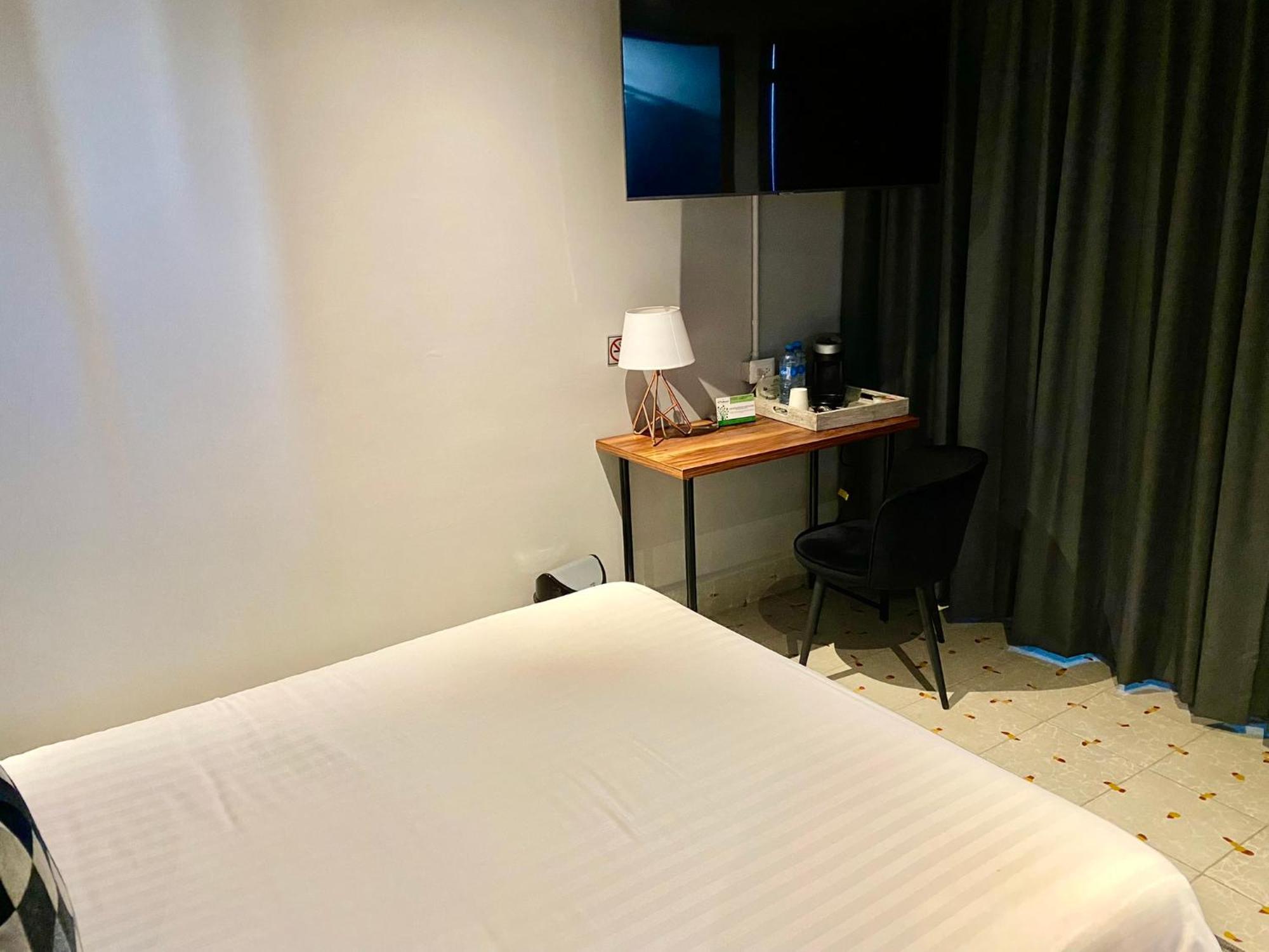 Hotel El Pedregal Matehuala Kültér fotó
