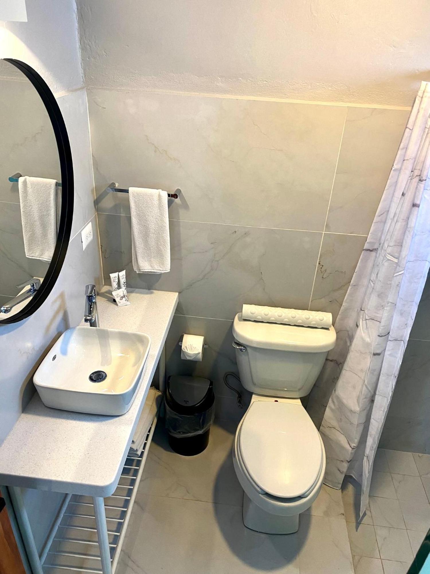 Hotel El Pedregal Matehuala Kültér fotó